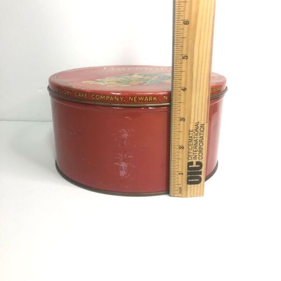 vtg baronial brand rum and brandy fruit cake metal tin round red htf as is - Picture 4 of 15